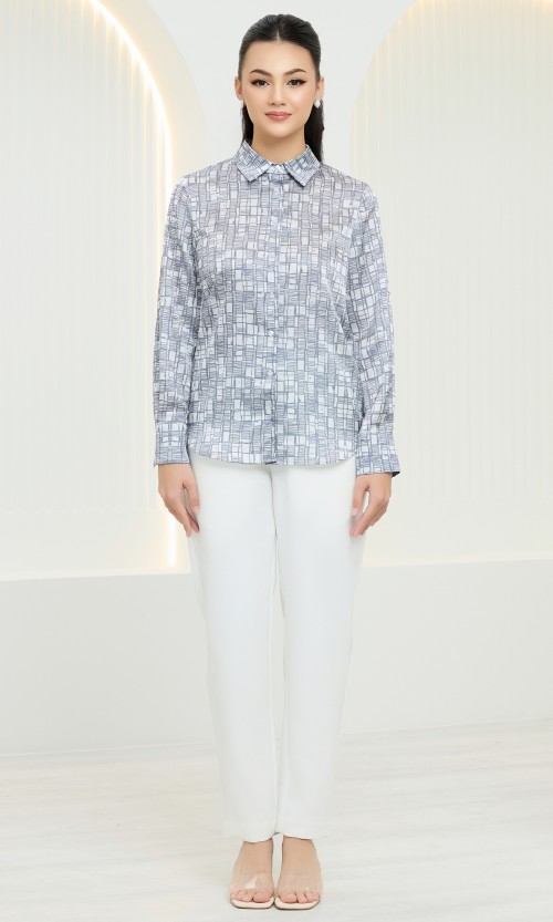 Bailey Top in Pearl River Grey