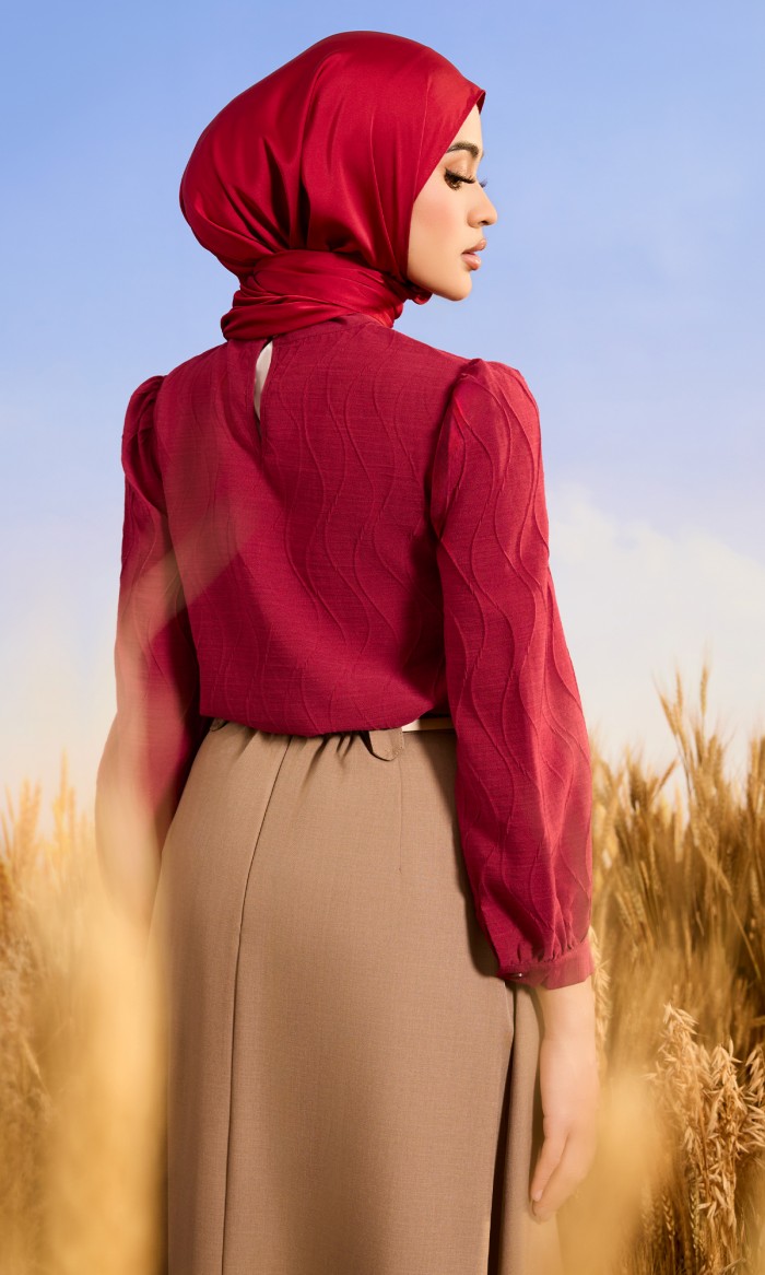 Daisy Top in Aesthetic Maroon