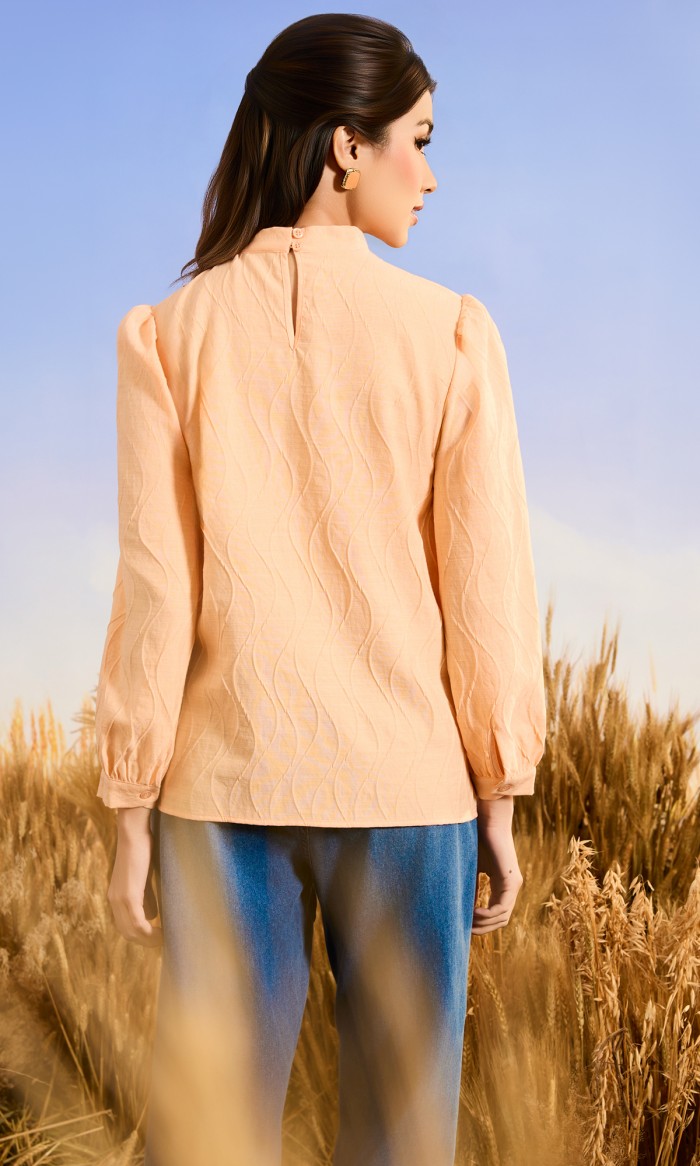 Daisy Top in Crayola Peach