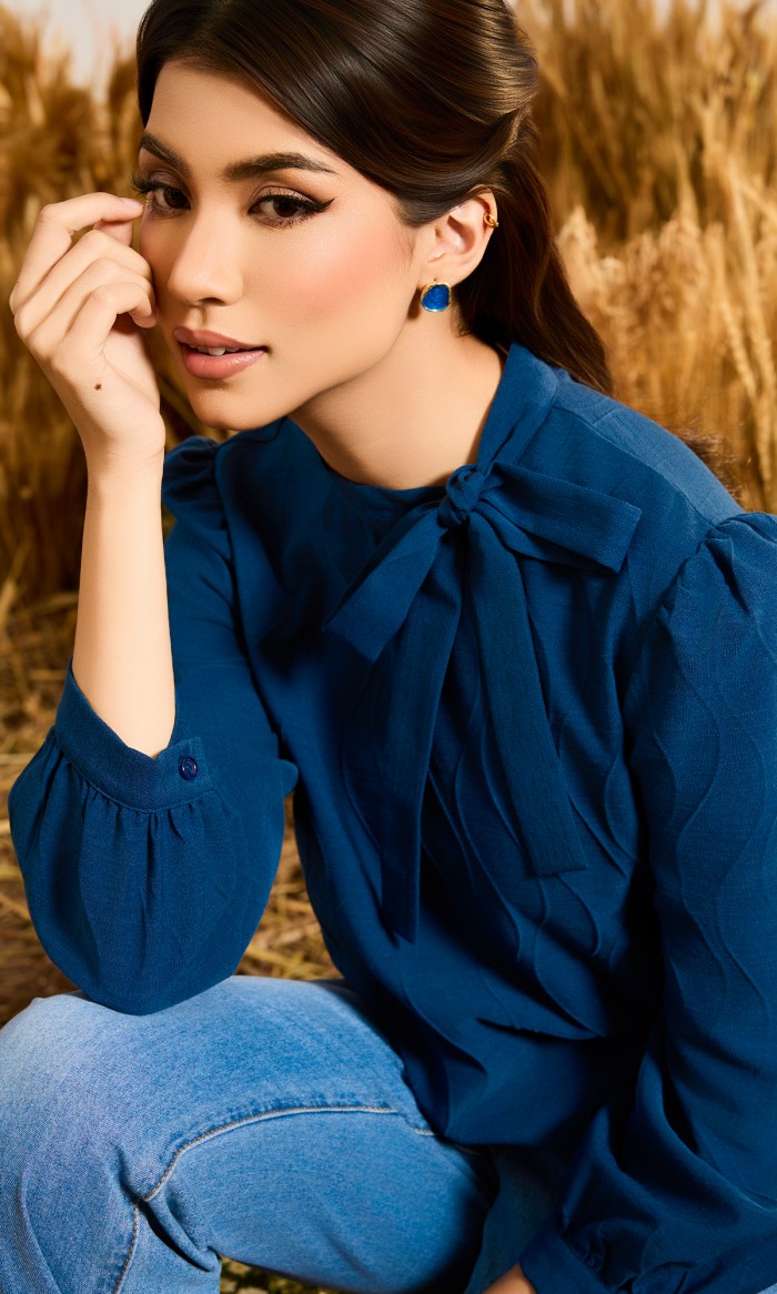 Daisy Top in Space Blue