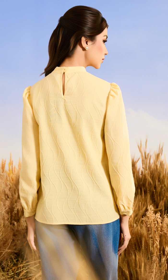 Daisy Top in Pastel Yellow