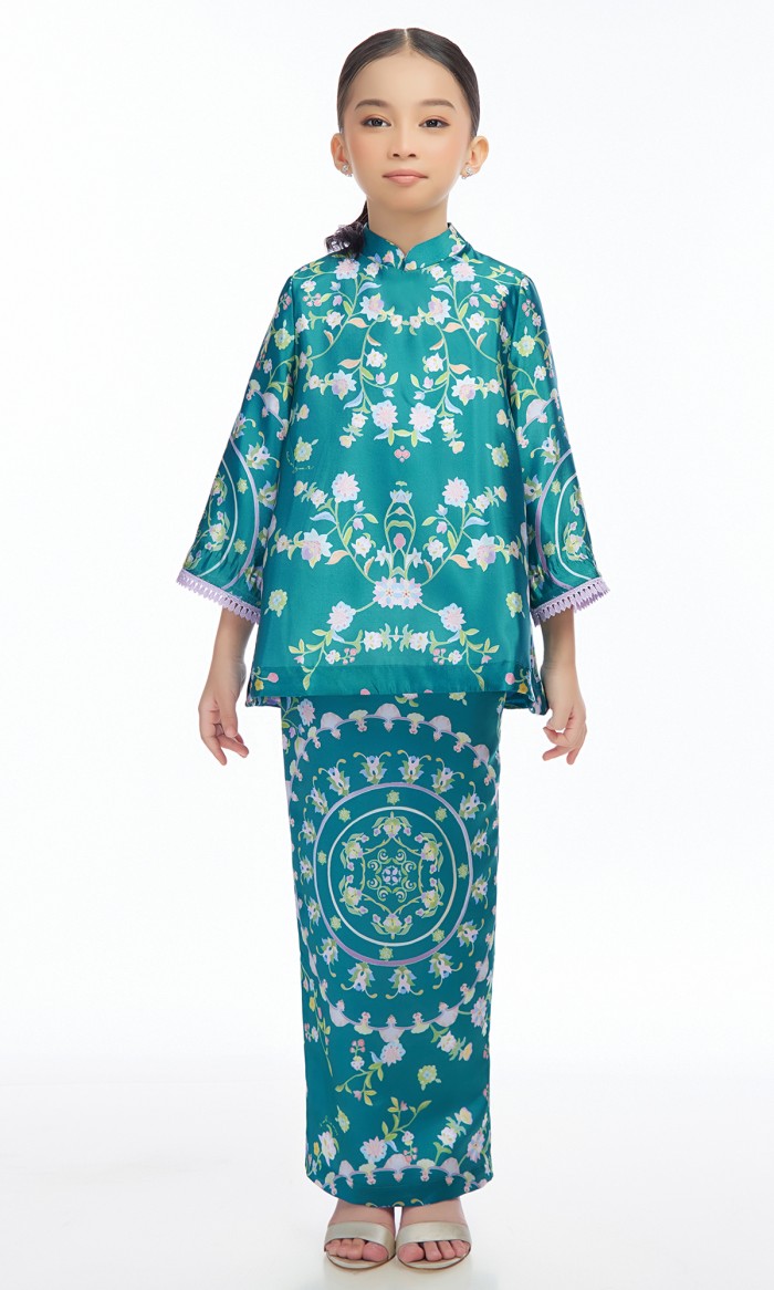 Dharneesya Kurung Kids in Ocean Green