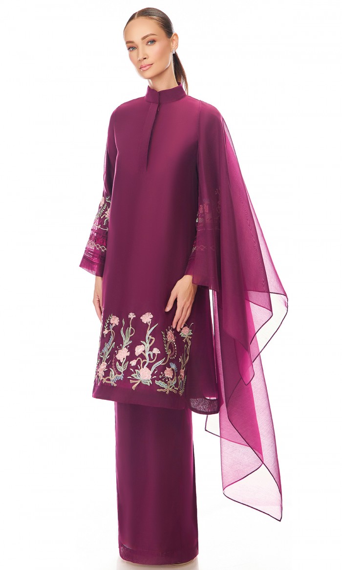 Emerie Kurung in Old Mauve