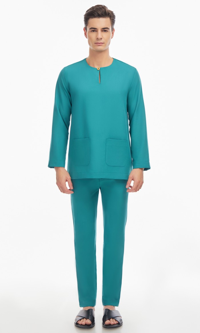 Zayyan Teluk Belanga in Teal Green