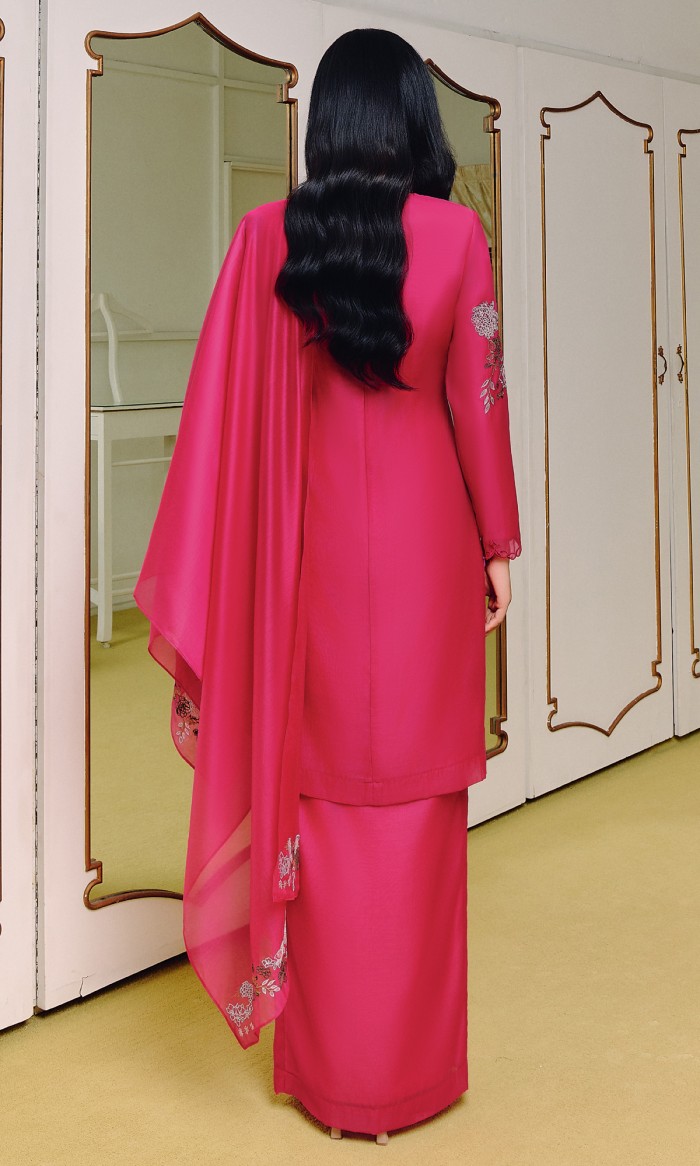 Hadley Kurung 2.0 in Magenta Pink