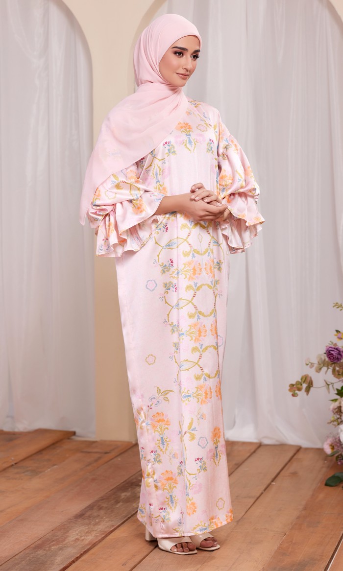 Hanna Kaftan in Blush Pink