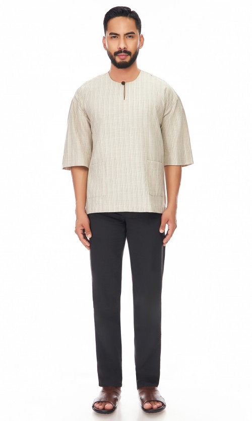 Ilham Kurta in Beige