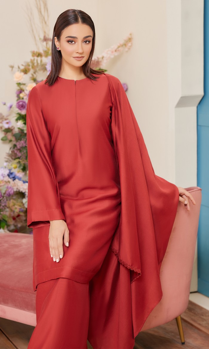 Karla Kurung in Carmine Red