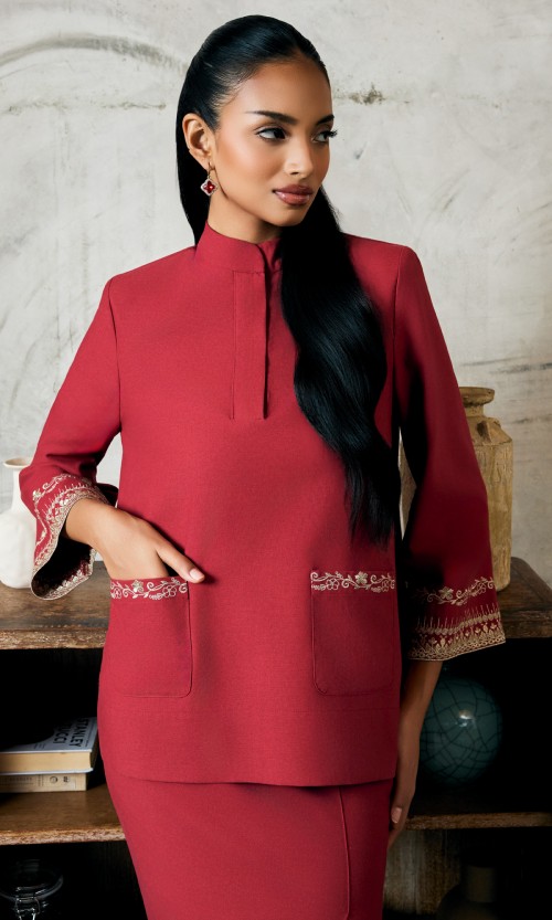 Kaseh Kurung in Red