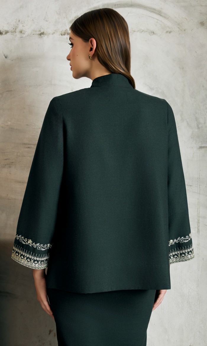 Kaseh Kurung in Dark Emerald