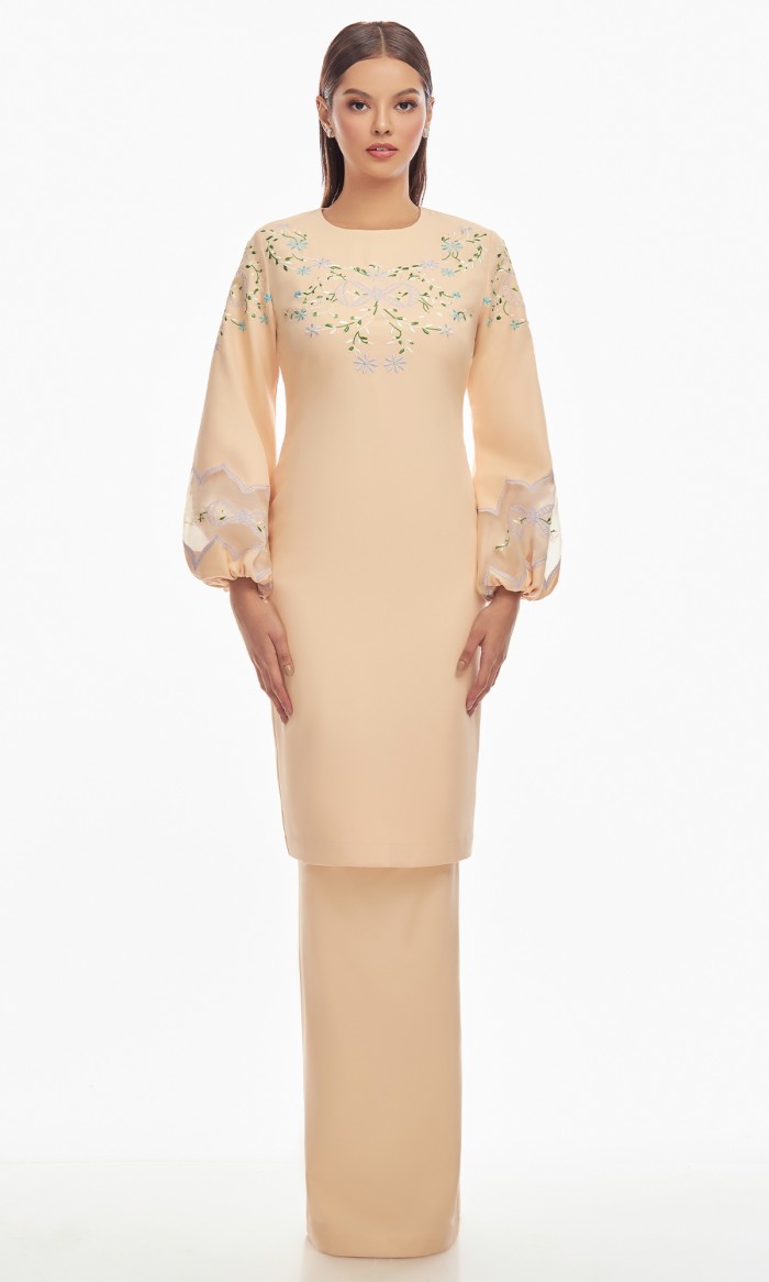 Keoni Kurung in Soft Beige