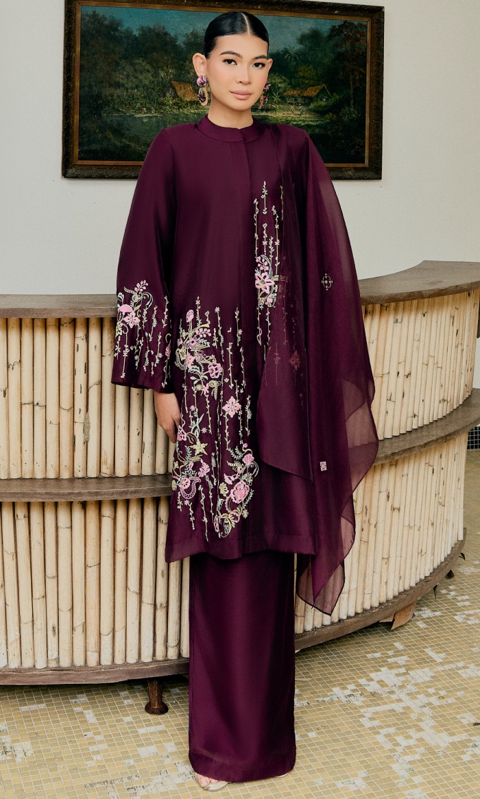 Khaleeda Kurung 3.0 in Sangria Purple