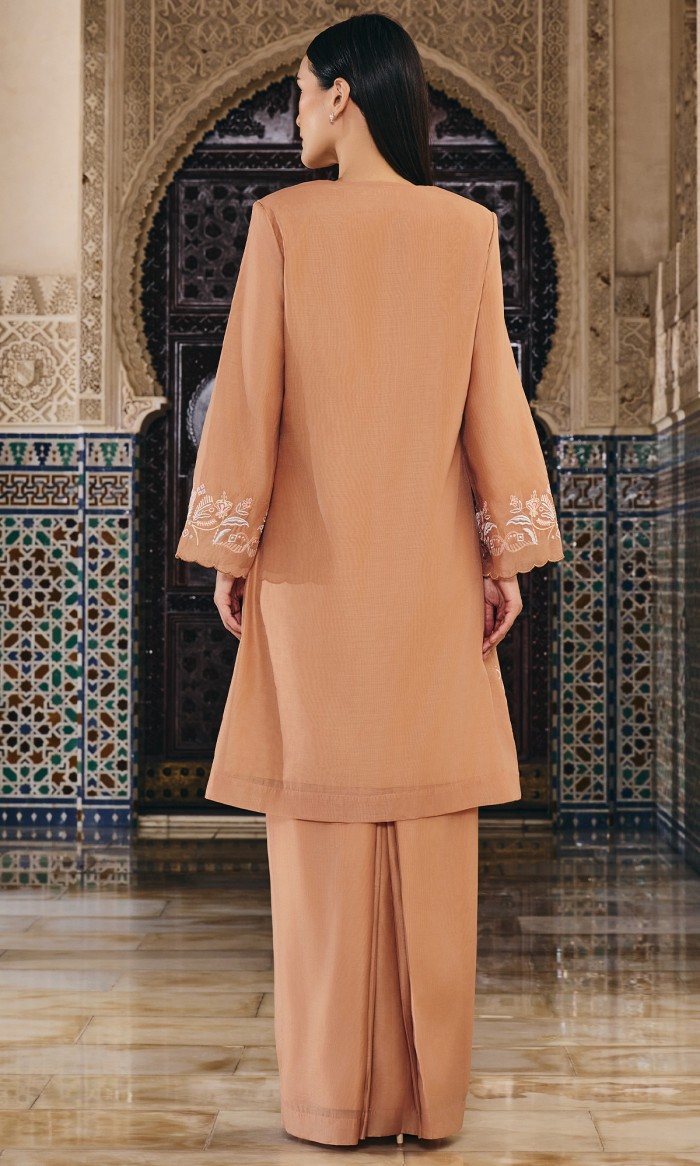 Khaleesya Kurung in Toffee Brown