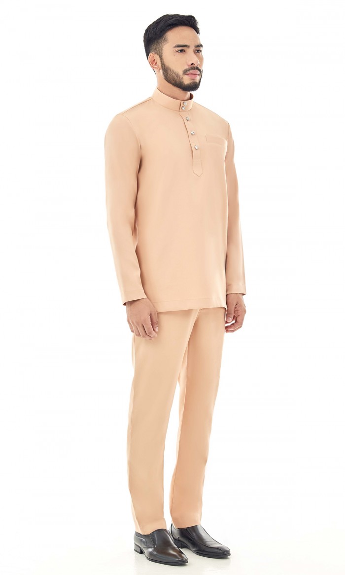 Malik Baju Melayu in British Tan