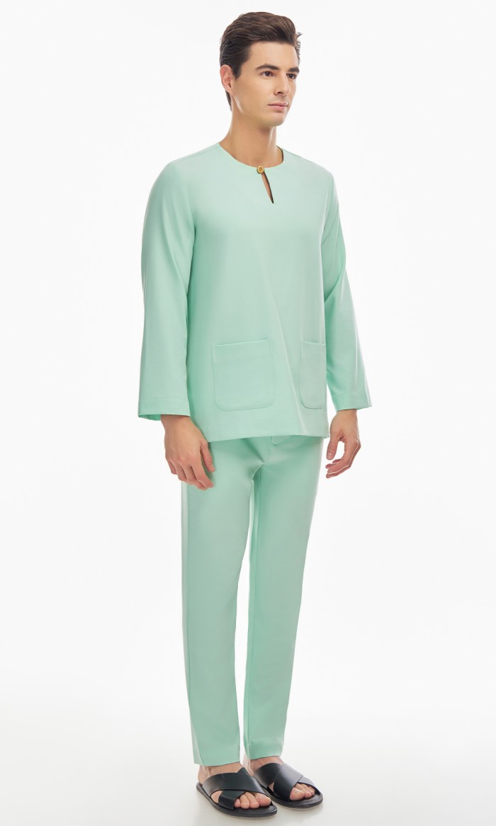 Zayyan Teluk Belanga in Mint Green