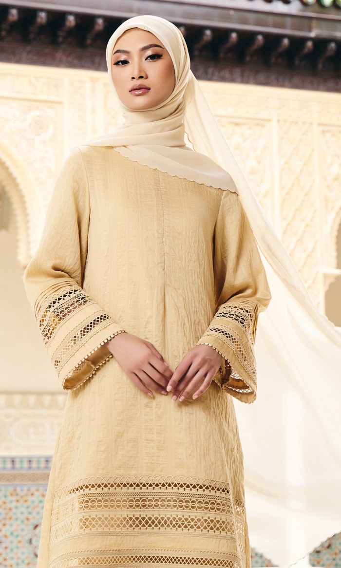 Nameena Kurung in Sandy Brown