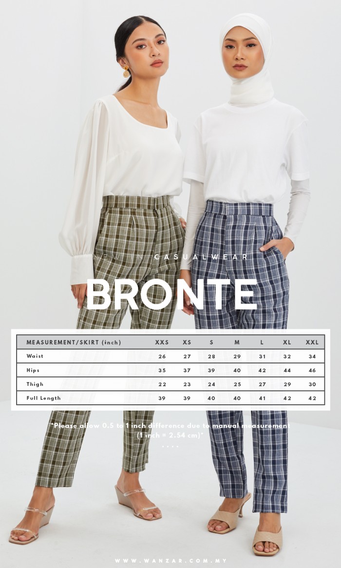 Bronte Crop Pants in Dark Blue