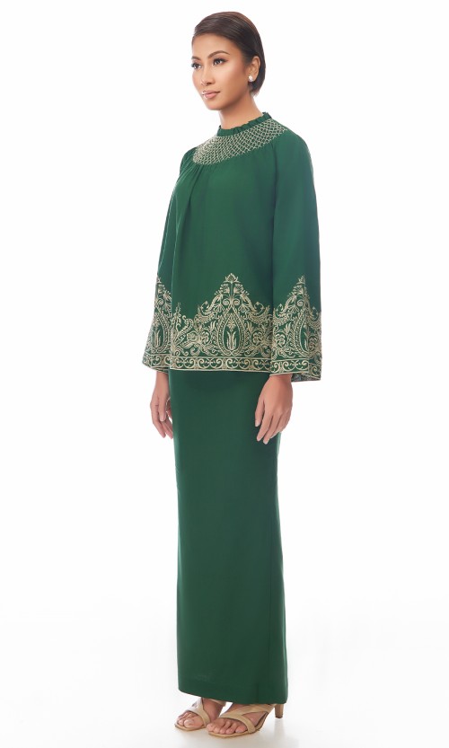 Odette Kurung in Kombu Green