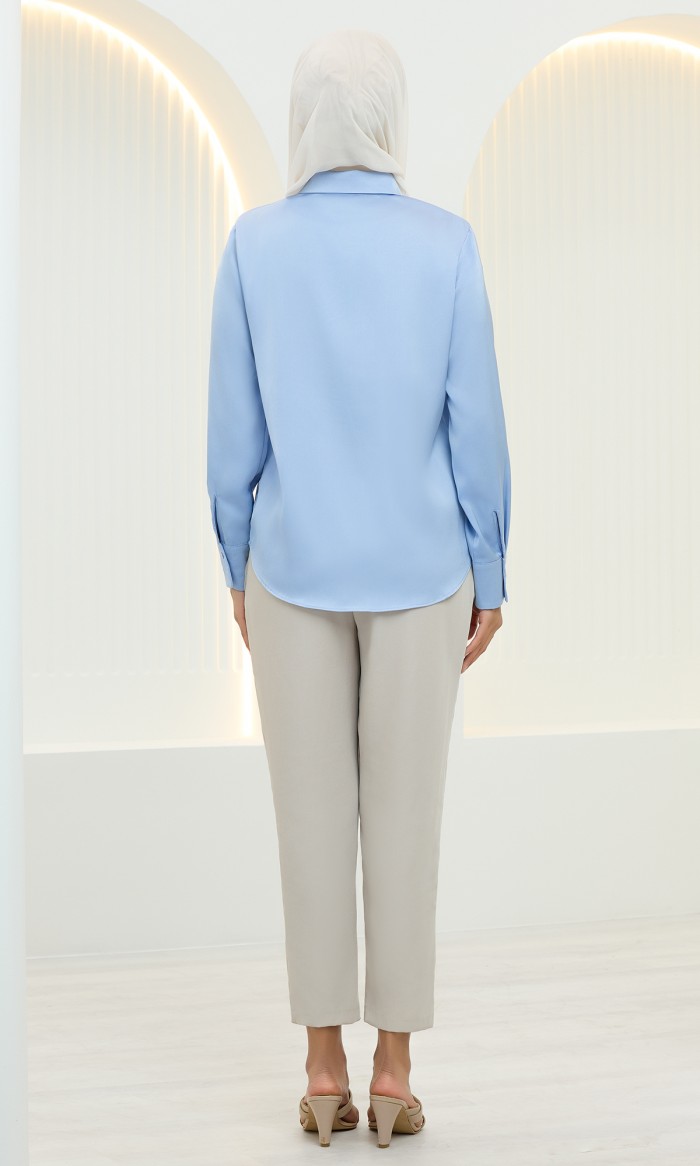 Olivia Top in Pastel Blue