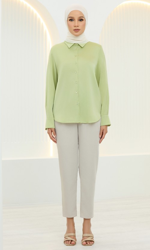 Olivia Top in Apple Green