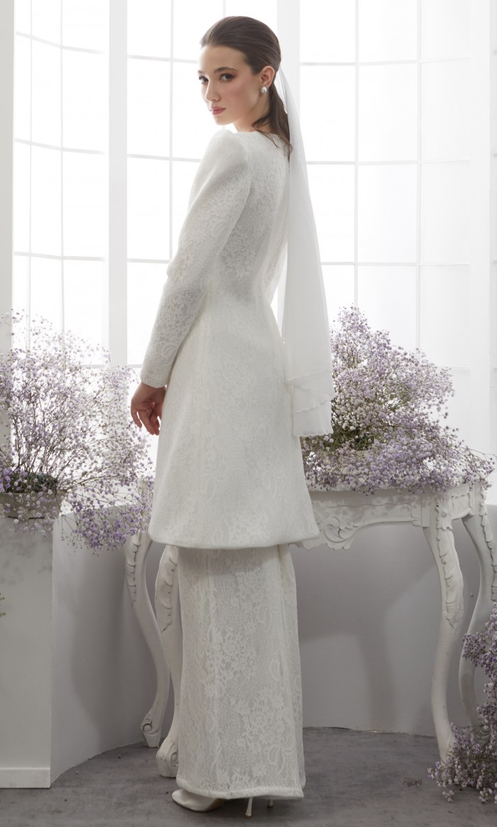 Orked Brides 3.0 in Off White