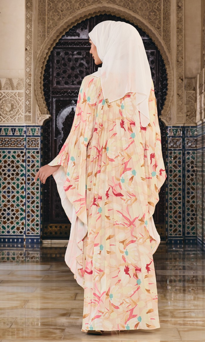 Peony Kaftan in Magnolia Cream