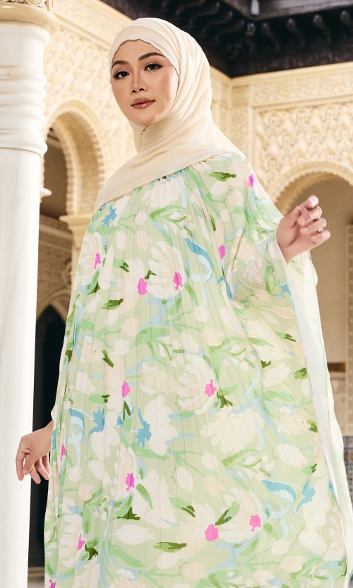 Peony Kaftan in Laurel Green