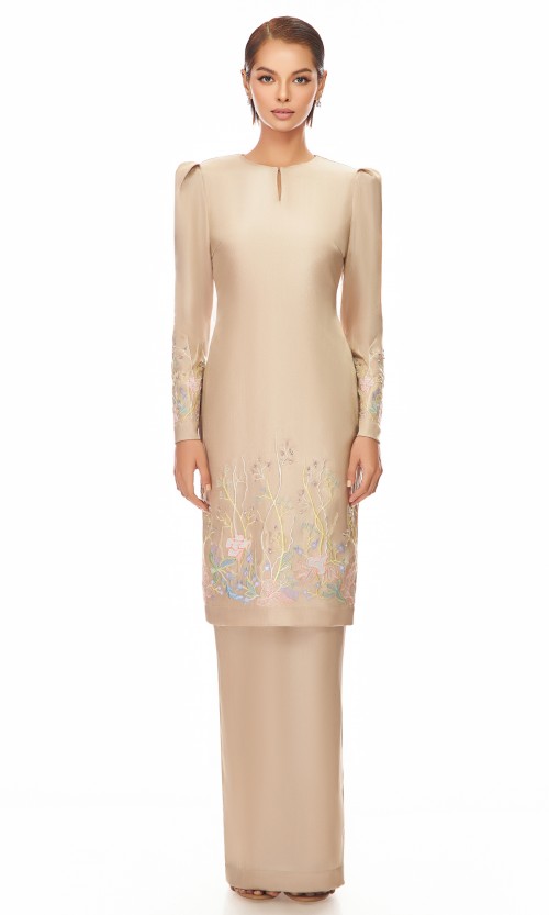 Sephia Kurung in Desert Sand