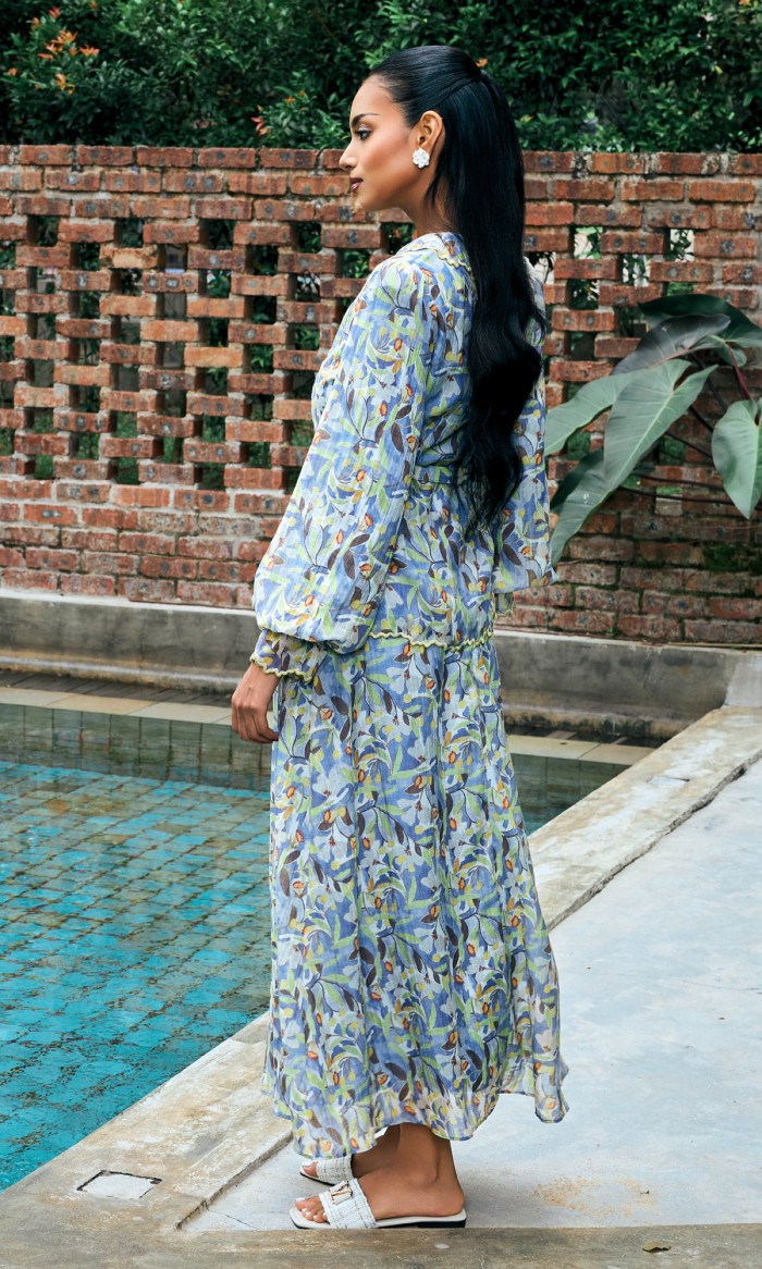Solene Set in Tropical Noir