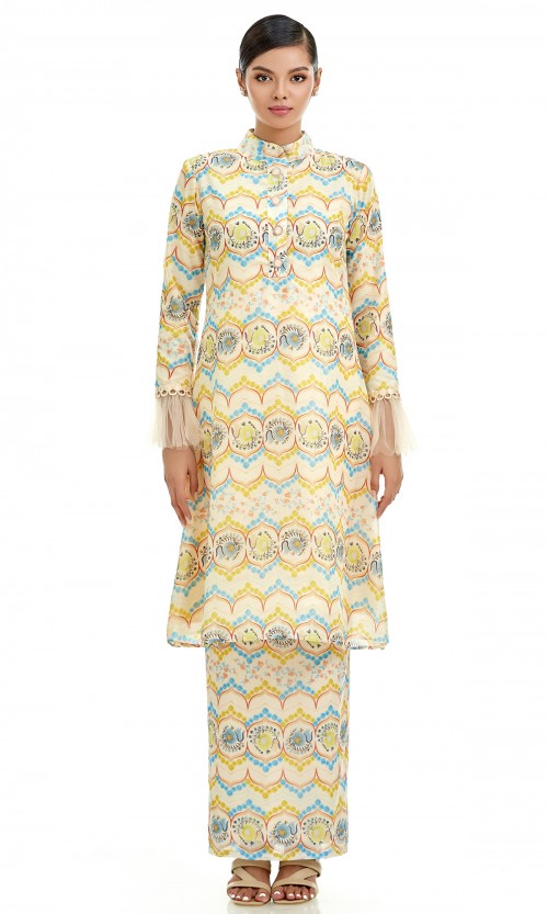 Sierra Kurung in Sunflower Yellow