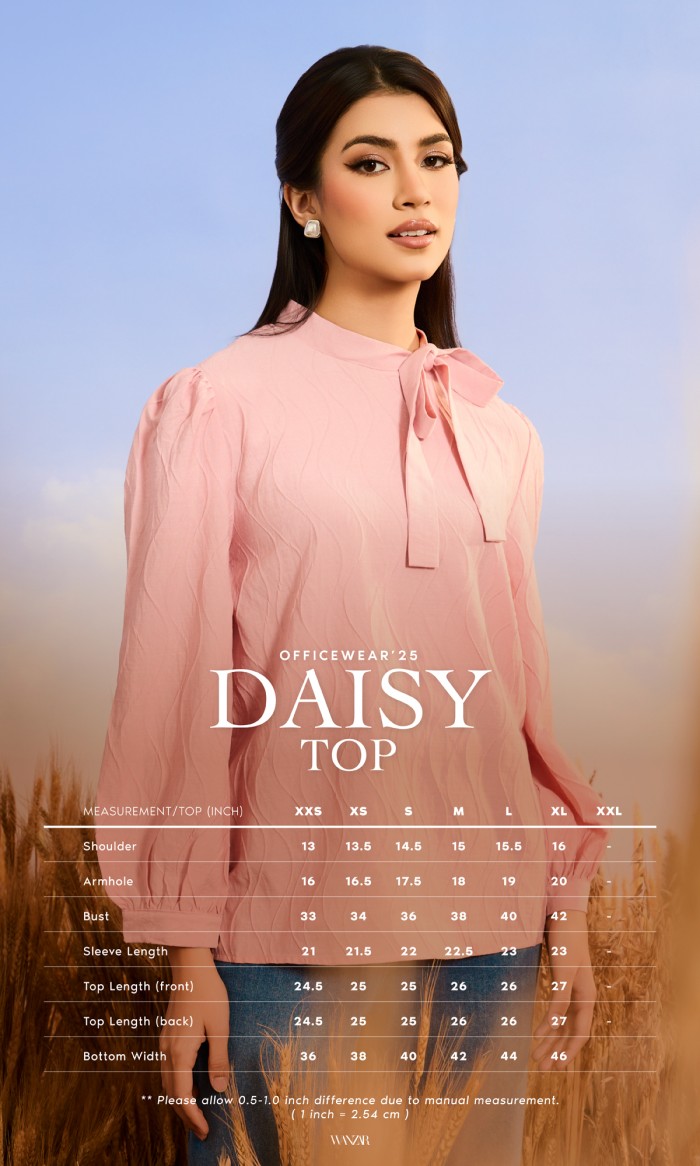Daisy Top in Pitch Black