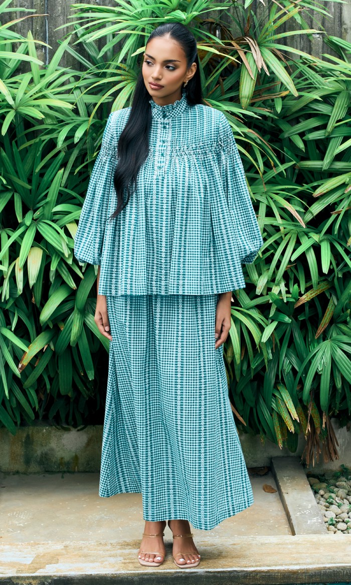 Tamara Set in Leaf Green