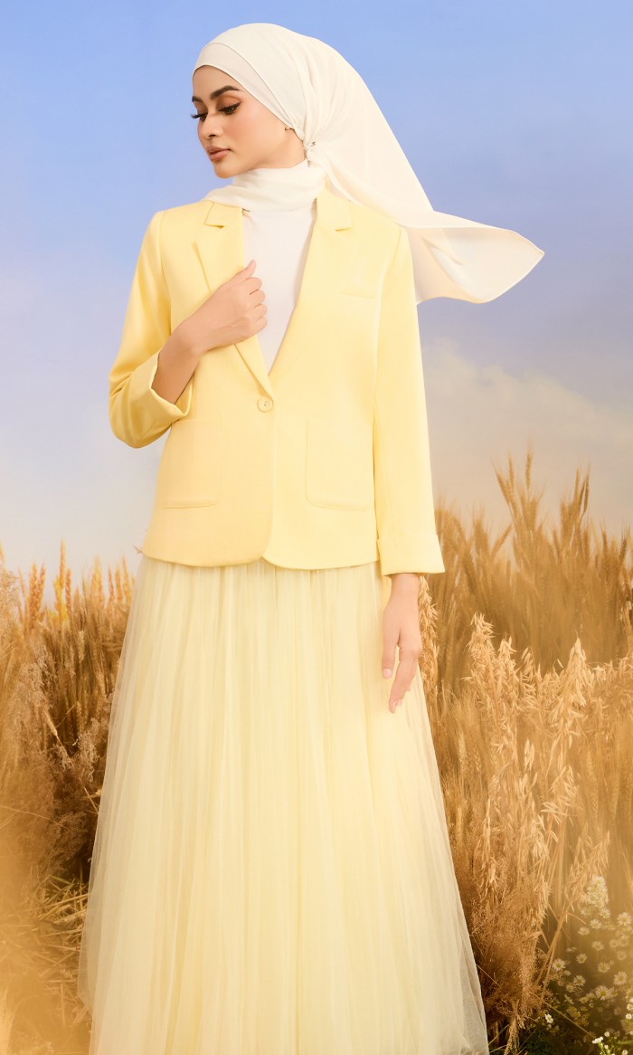 Tiffany Suit in Soft Yellow