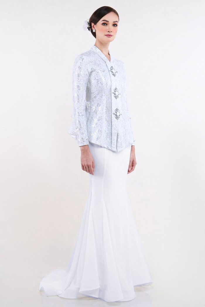 Tarnya Brides in Off White