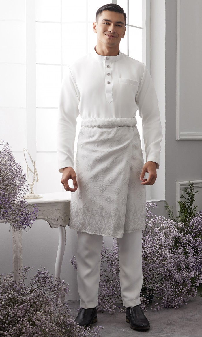 Hayyan Baju Melayu in White
