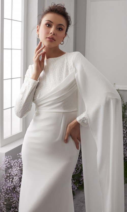 Yasmeena Dress in Off White